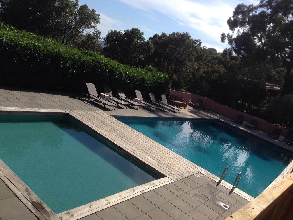 Hotel Les Hauts De Porto-Vecchio מראה חיצוני תמונה