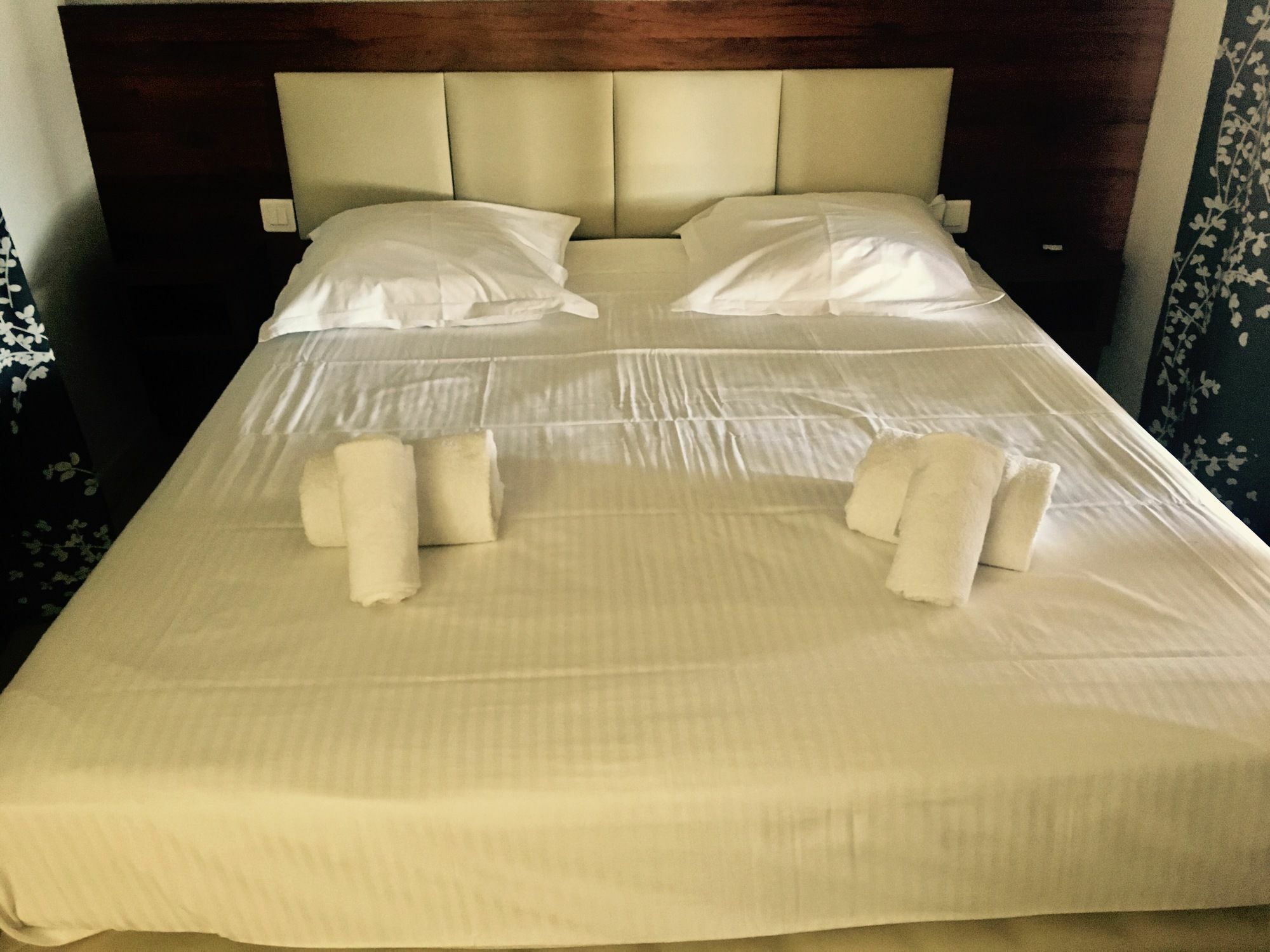 Hotel Les Hauts De Porto-Vecchio מראה חיצוני תמונה